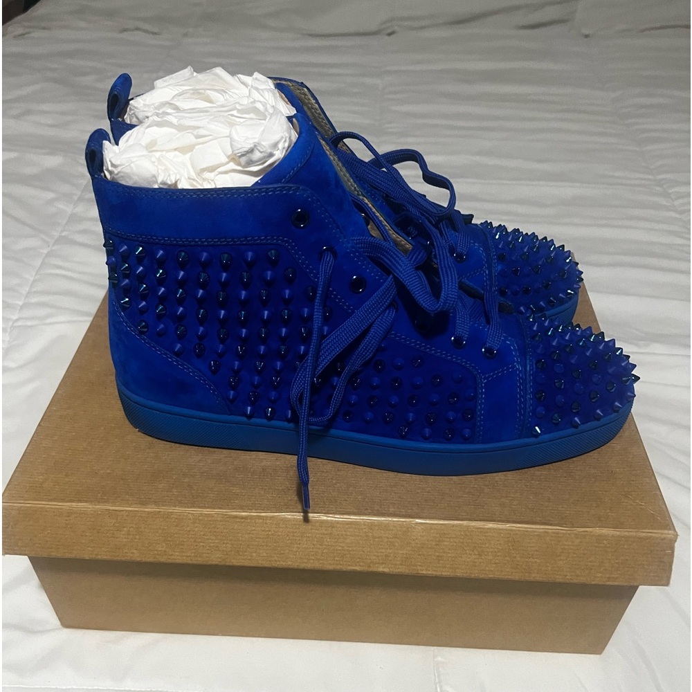 Siked Christian Louboutins
